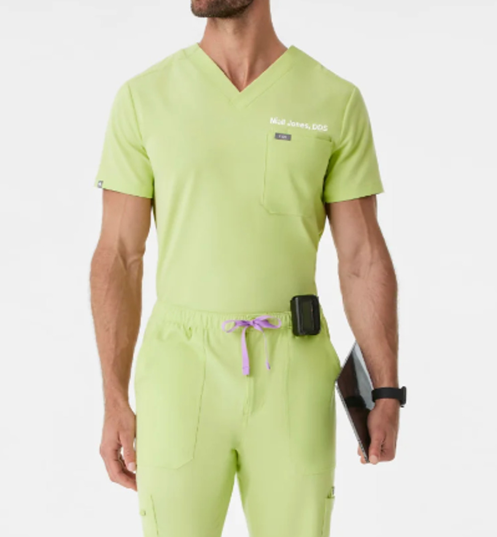 NWT FIGS Men's Leon Three-Pocket Scrub Top Graphite Seamist Green Size Small